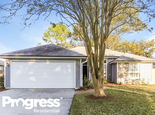 517 Burning Embers Ln, Jacksonville, FL 32225