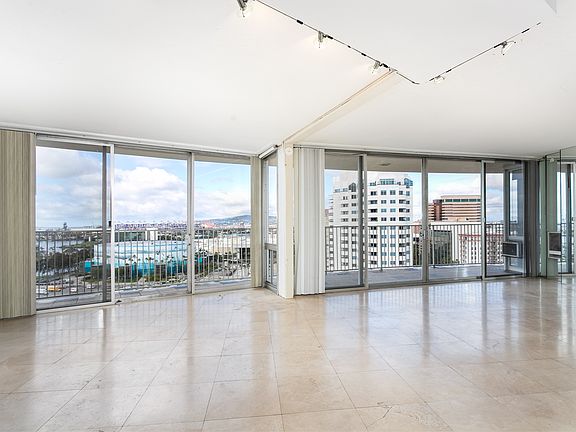 4th image of 700 E Ocean Blvd Unit 2308