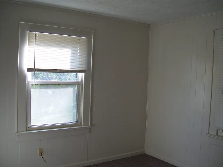 748 E Lincoln Rd — Photo 12