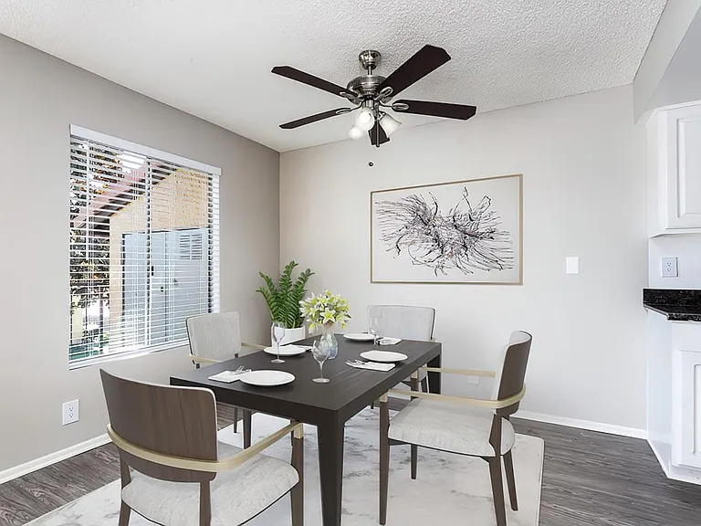 Sierra Vista — Photo 24