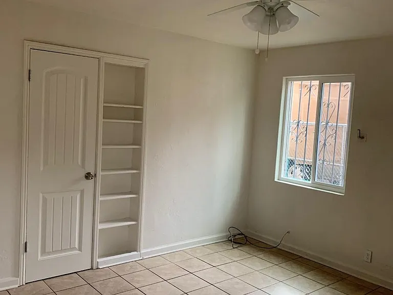 650 N Erin Ave — Photo 8