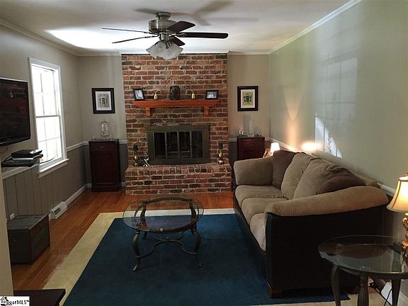 5th image of 3 Rosemary Ln