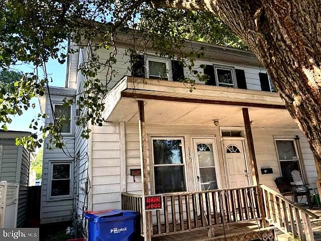 1st image of 334 W Main St