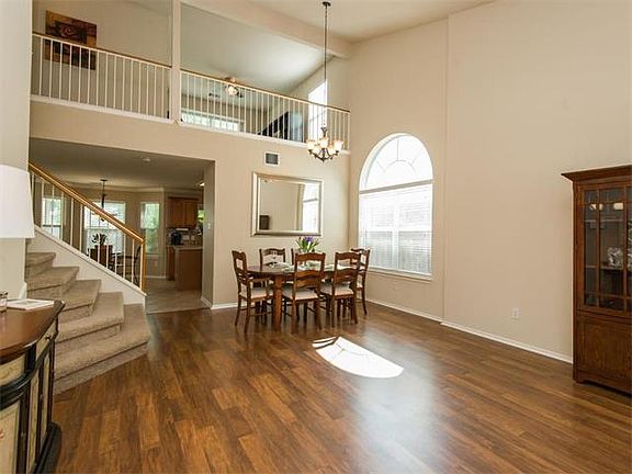 5th image of 1503 Jackie Robinson Pl