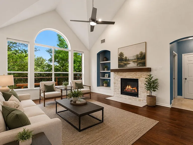 10329 Kilmarnock Dr — Photo 7
