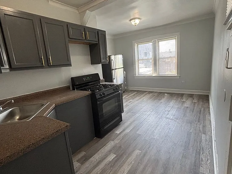 6600 S Ingleside — Photo 16