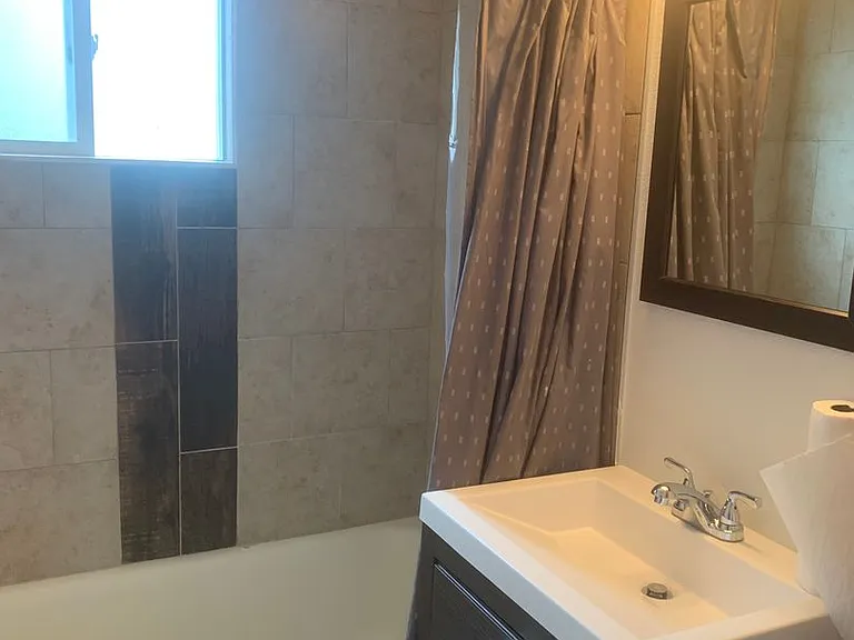 902 Munley Dr — Photo 14
