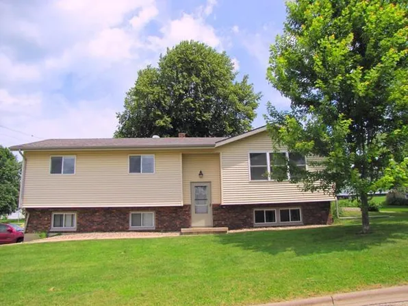 218 Walnut Street, Belmont, WI 53810