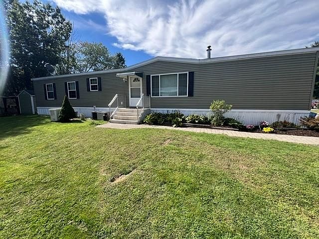 1st image of 22 Willow Road #22