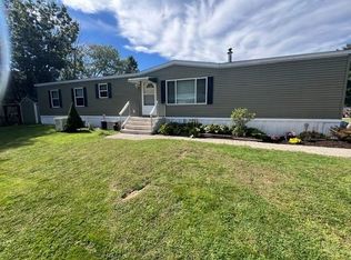 22 Willow Road #22, Newton, NH 03858