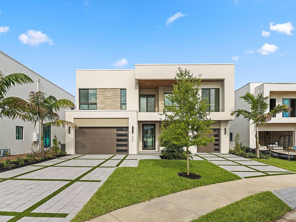 1st image of 16733 Mosaic Place