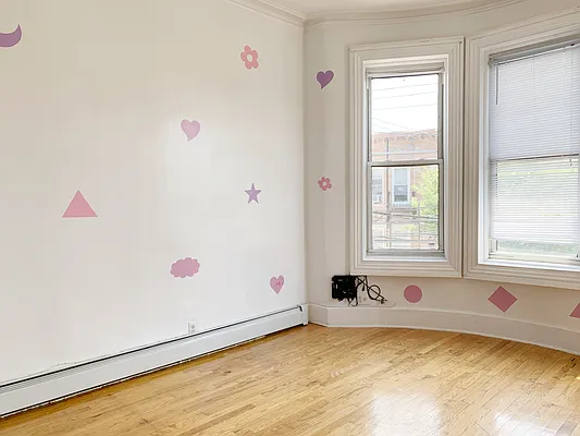 Rented by Compass | media 7