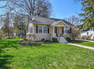 124 N Harrison St, Geneva, IL 60134