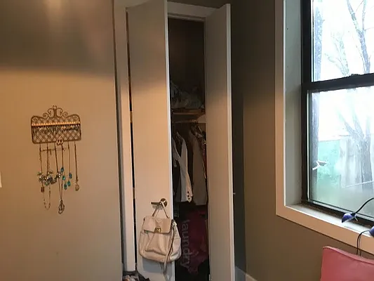 Rented by East Williamsburg Realty Inc | media 22