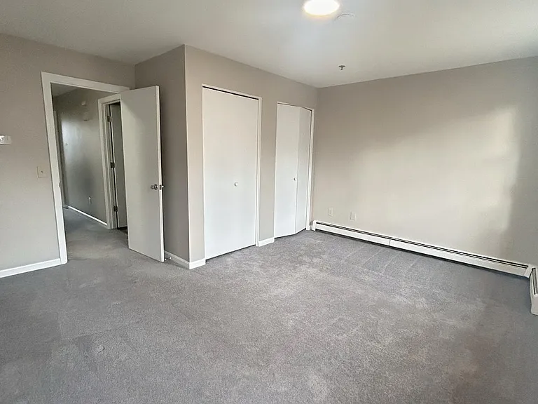 221 Park St #6 — Photo 14