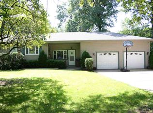 55349 Currant Rd, Mishawaka, IN 46545