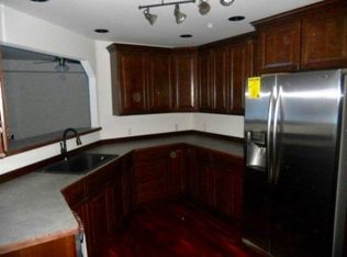 1890 Blackburn Way, North Pole, AK 99705