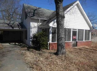 708 Pine St, Corning, AR 72422