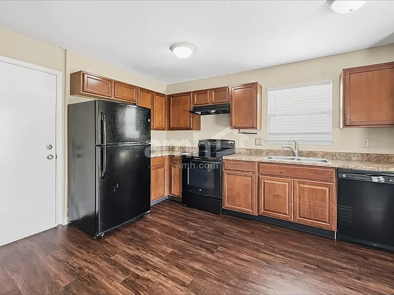 15080 Fawn Hollow Ln — Photo 3