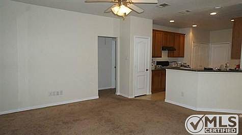 5th image of 331 Himes Dr