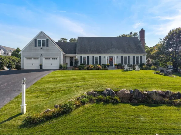 109 Nottingham Dr, Yarmouth Port, MA 02675