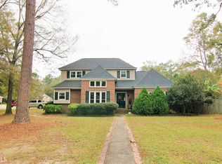 205 Cedar Ridge Dr, Perry, GA 31069