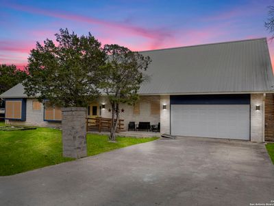 1562 Bonnyview, Canyon Lake, TX, 78133