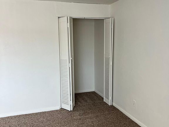 5th image of 3779 Florence St