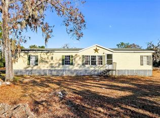 15907 Country Ln, Spring Hill, FL 34610