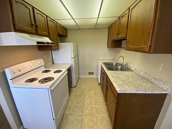 4th image of 4516 Scioto Dr #49