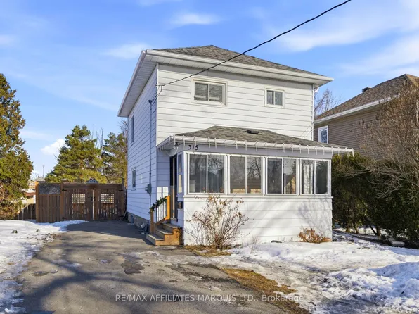315 4th St W, Cornwall, ON K6J 2S3