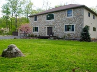 1848 Stony Garden Rd, Kintnersville, PA 18930