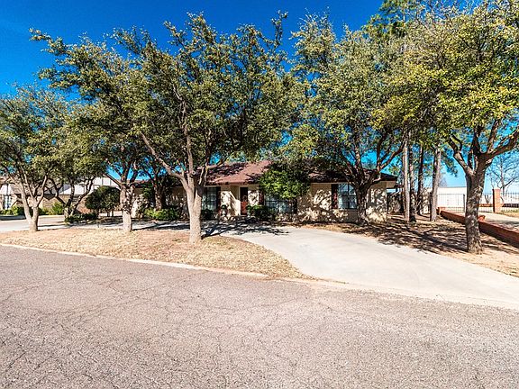 2nd image of 6210 Driftwood Dr