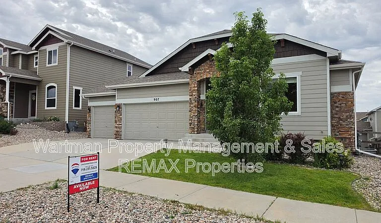 907 Salmon Pond Way — Photo 2