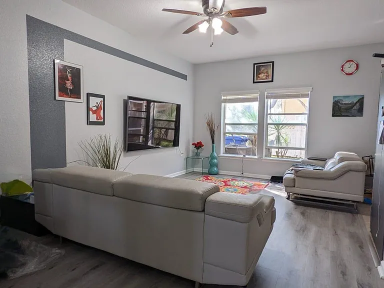 16302 Parkstone Palms Ct — Photo 15