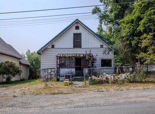 227 Jefferson Ave, Saint Maries, ID 83861