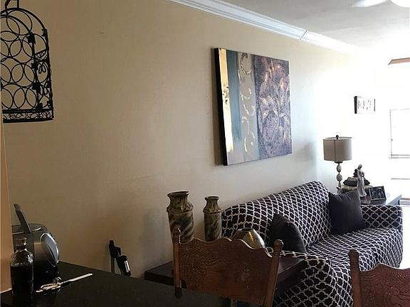 5th image of 210 172nd St APT 334