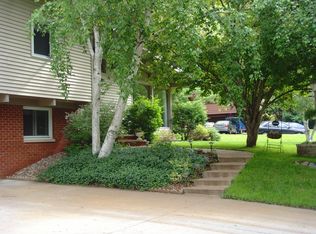 768 Glen Ln, Winona, MN 55987