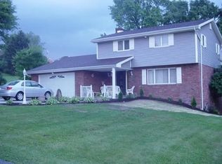 433 Jamie Dr, Rostraver Township, PA 15012