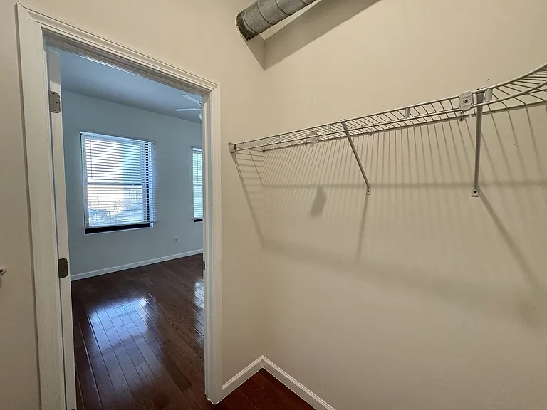 309 Sycamore Street Apartments — Photo 48