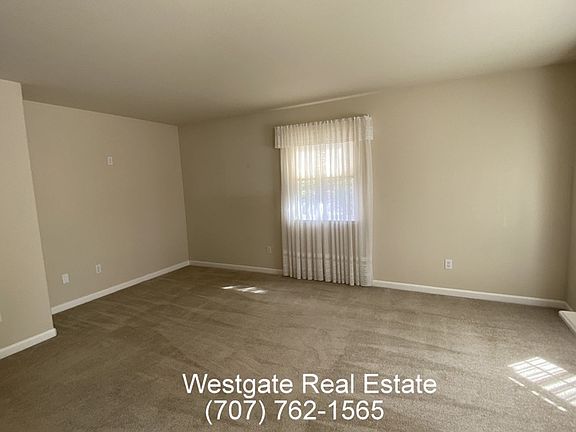 5th image of 180 Rock Rose Ln