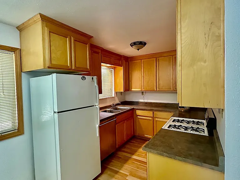 2981 Kenshaw Way — Photo 3