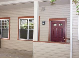 911 Mountain Meadows Cir, Ashland, OR