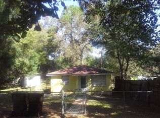 1122 Cornwall St, Savannah, GA 31415