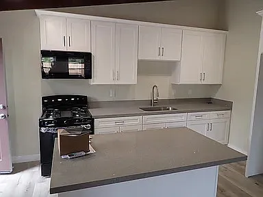 123 N Waverly St — Photo 7