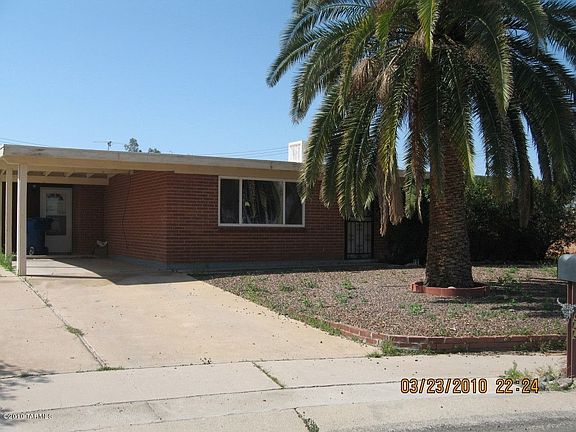 4th image of 933 S Sherwood Village Dr