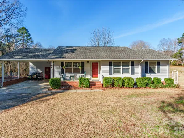 444 Wateree St, Lancaster, SC 29720