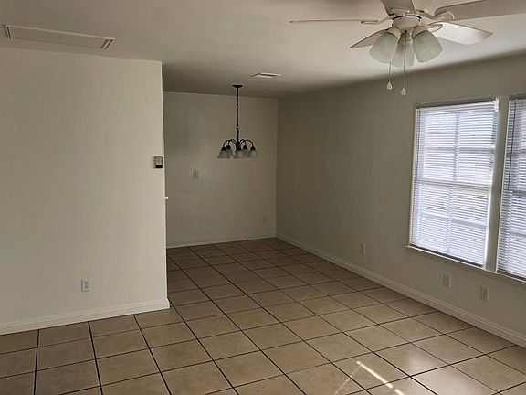 4th image of 9416 E Avenue T2