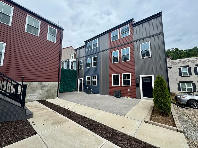 845 Blossom Way — Photo 17