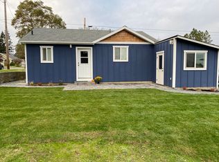 1318 16th St, Anacortes, WA 98221
